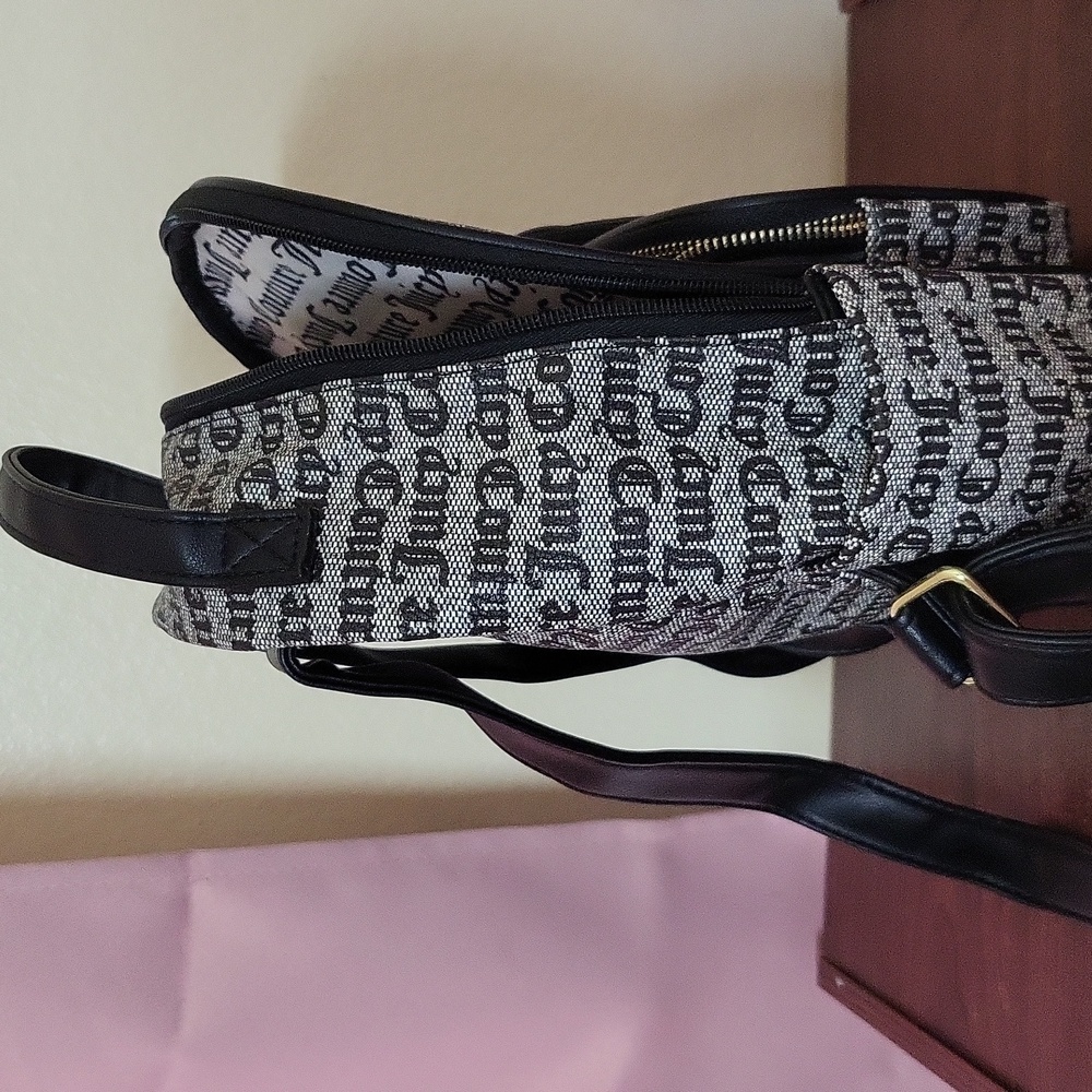 Juicy Couture Black and Gold Backpack with Chic Design - Picture 6 of 7
